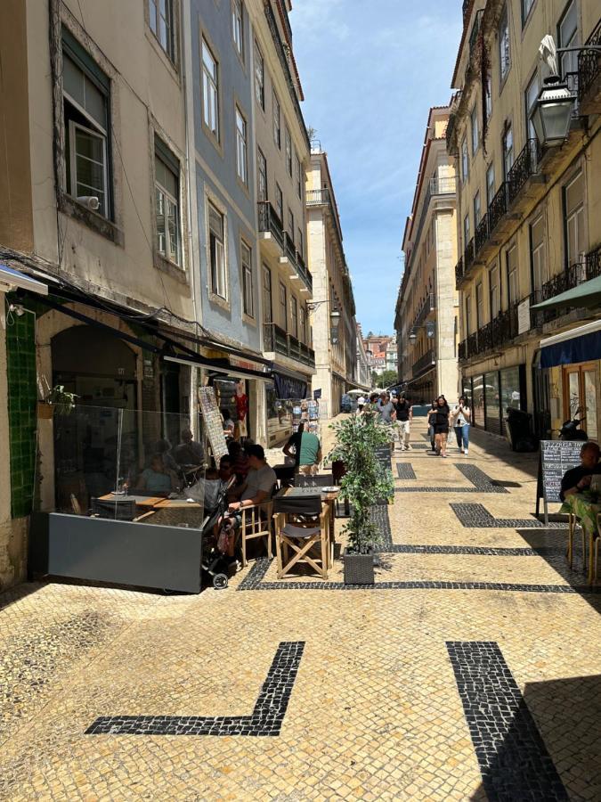The Traditional Arts Memoir, Downtown Flat With Balcony And Comfort Lisbona Esterno foto